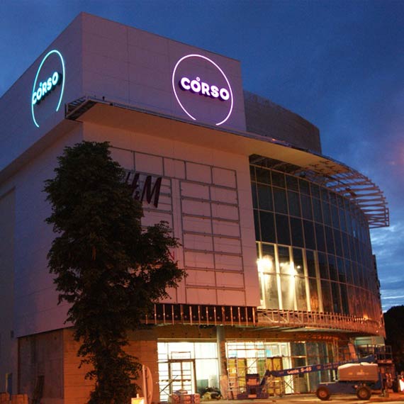 Supermarket Piotr i Pawe najemc Galerii Corso