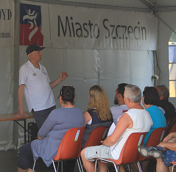 Samotnicy na start! Kapitan Baranowski przyjechał otworzyć Regaty Poloneza 2015