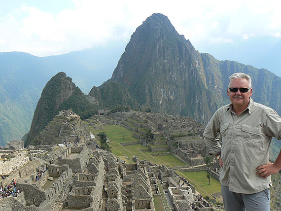 „Grecja jest dla mnie jak żona, Ameryka Południowa jak kochanka”- członek South American Explorers, odkrywca prekolumbijskich ruin - Jarosław Molenda o sobie, swoich książkach, podróżach i pasjach