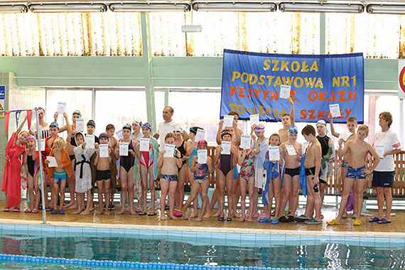 Międzyszkolne Sztafety Pływackie z okazji Dnia Patrona SP-1
