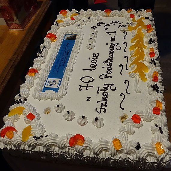 Wyjątkowa uroczystość w Jedynce. Szkoła obchodziła 70- lecie!
