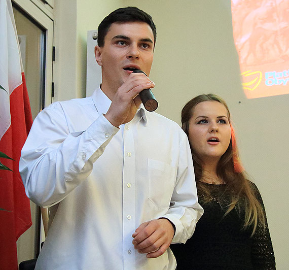 Pieśni patriotyczne wypełniły ich serca!
