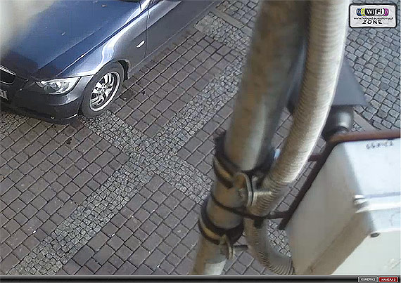 Był bruk, teraz jest ciemność... Czy ktoś w końcu naprawi kamerę Bielik-Warszów?
