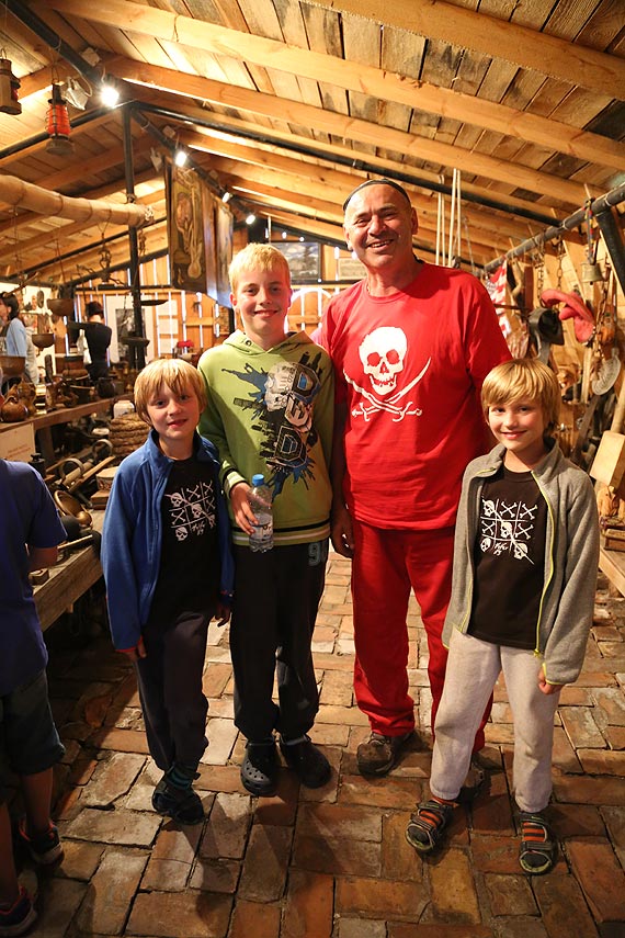 Założyciel Wyspy Skarbów, animator kultury wyspy Karsibór - odszedł od nas Roman Bołzan
