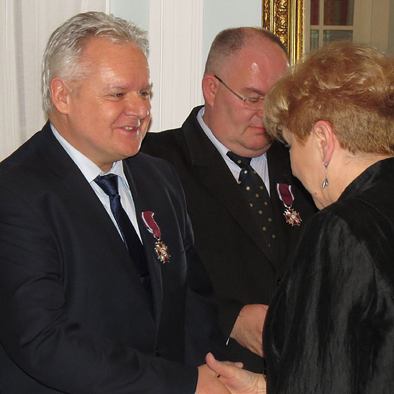 Świnoujski pisarz odznaczony przez Prezydenta Rzeczpospolitej Andrzeja Dudę!