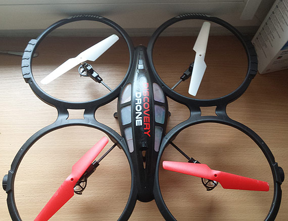 Dron spadł na teren przedszkola nr 5? Poszukujemy właściciela!