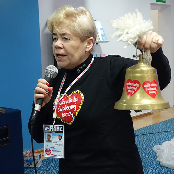 Noworoczny kogel – mogel w bibliotece na otwarcie finału WOŚP
