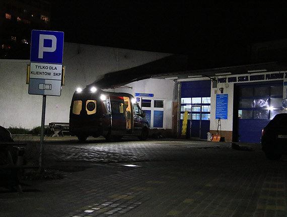 W warsztacie samochodowym przy ulicy Lutyckiej, znaleziono zw³oki mê¿czyzny