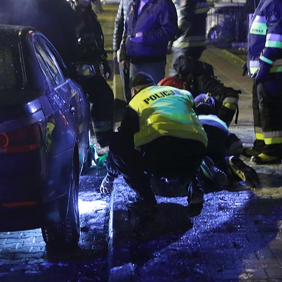 Seria podpale trwa? W nocy, przy ulicy Chopina spono czarne BMW. Zobacz film!