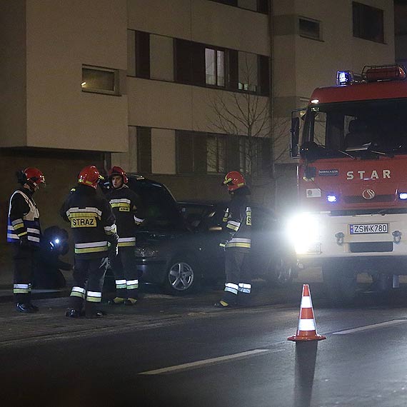 Ulice Świnoujścia w oleju... Strażacy interweniowali już dwa razy w ciągu doby!