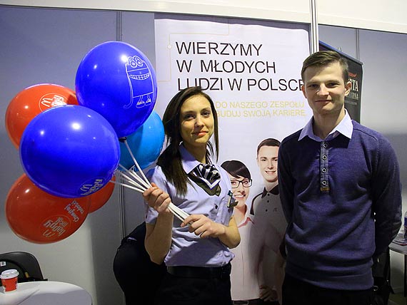 Bezrobotni poszukują pracy, czy wręcz odwrotnie? Zobacz jak przebiegły tegoroczne targi pracy!