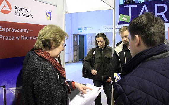 Bezrobotni poszukują pracy, czy wręcz odwrotnie? Zobacz jak przebiegły tegoroczne targi pracy!