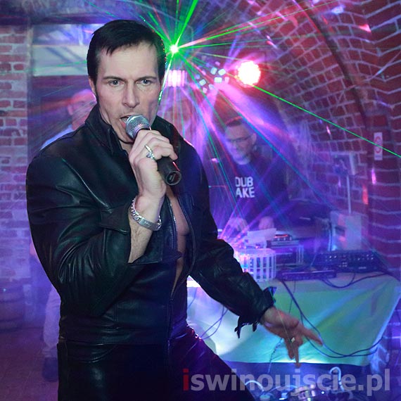 Dzień Kobiet z Elvisem w Prochowni