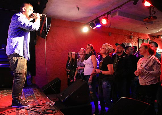 TAU w Jazz Club Scenie. Czy chrzecijaskie granie ma jeszcze prawo bytu? Zobacz film!