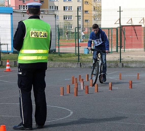 Uczniowie rywalizowali w zawodach z zakresu bezpieczeństwa w ruchu drogowym!
