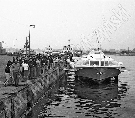 Nieznana historia porwania wodolotu w 1970 roku. Świnoujskim wodolotem Kometa-1 Ślązak chciał uciec na Zachód