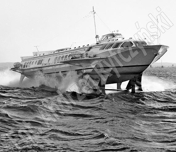 Nieznana historia porwania wodolotu w 1970 roku. Świnoujskim wodolotem Kometa-1 Ślązak chciał uciec na Zachód