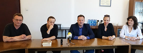 Czesaw Mozil: Takiej komedii w Polsce nie byo! Zobacz film!