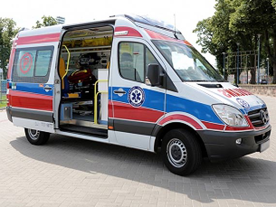 Już jutro oddana zostanie nowa karetka! Mercedes-Benz Sprinter 319 CDI wart ponad 500 tysięcy, trafi do Świnoujścia!