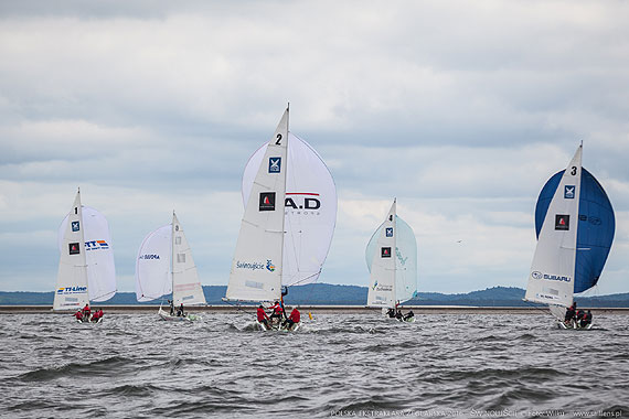 Jacht Klub Kamień Pomorski triumfuje w Świnoujściu!