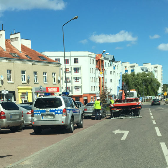 Podr 21- latka zakoczona holowaniem BMW