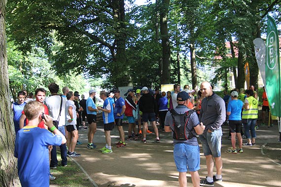 Dziesiątki biegaczy na ścieżkach Parku Zdrojowego. Światowa inicjatywa PARKRUN już także w Świnoujściu!