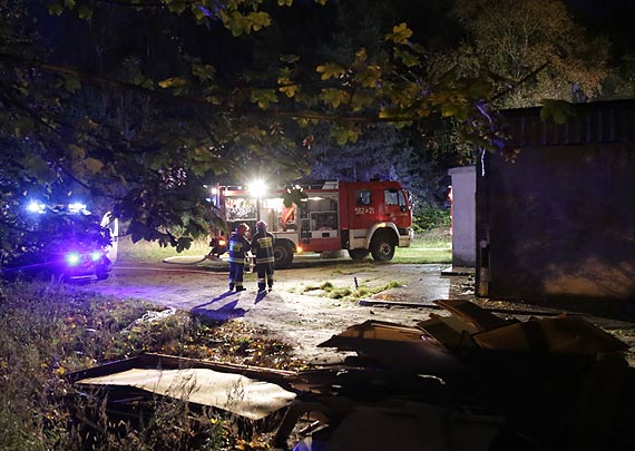 Ogień buchał z budynku przy ulicy Grunwaldzkiej! Na miejsce wezwani zostali strażacy