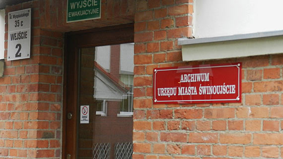 Miasto. Gaz ugasi pożar w miejskim archiwum