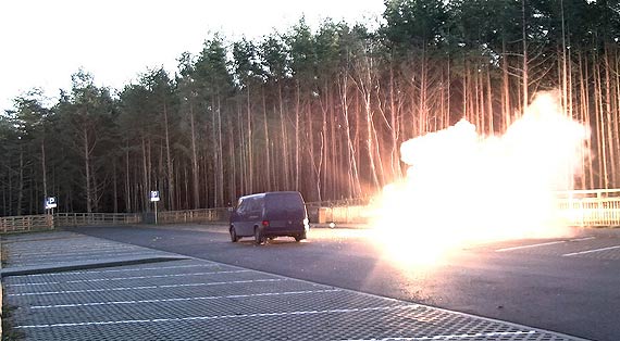 Uzbrojeni terroryści zaatakowali Terminal LNG w Świnoujściu – ćwiczenia służb