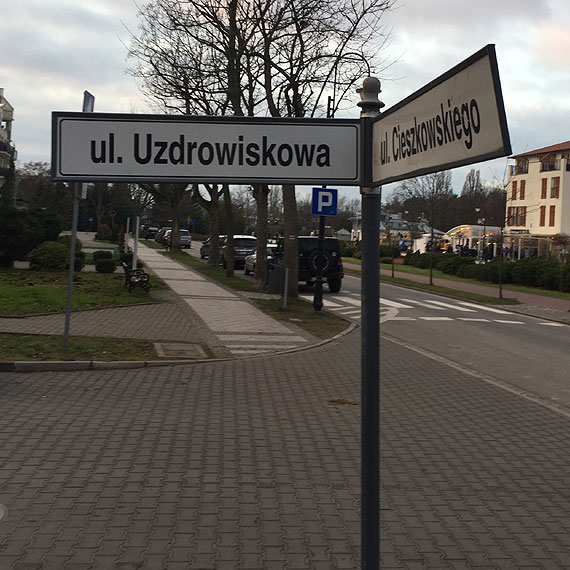 Nie ma siy na wandali w miecie. W dzielnicy nadmorskiej zamienili tabliczki z nazwami ulic