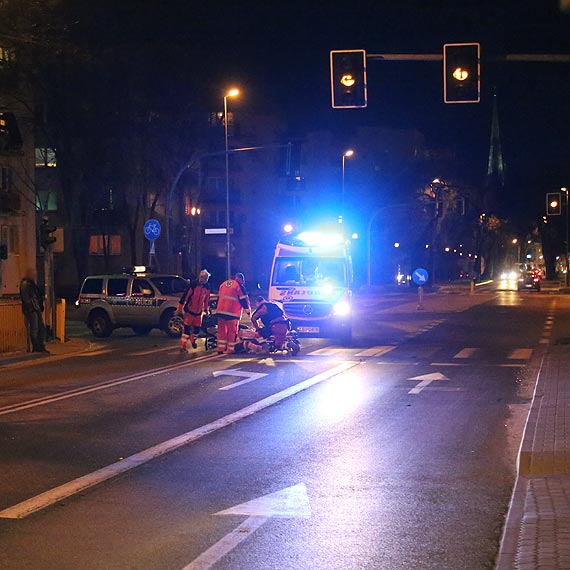 Potrcenie na przejciu dla pieszych - policjanci apeluj o ostrono