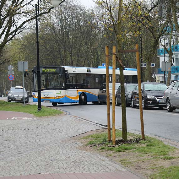 Czytelnik: Kierowca- ingorant na kilka minut zablokował przejazd dzielnicą nadmorską!