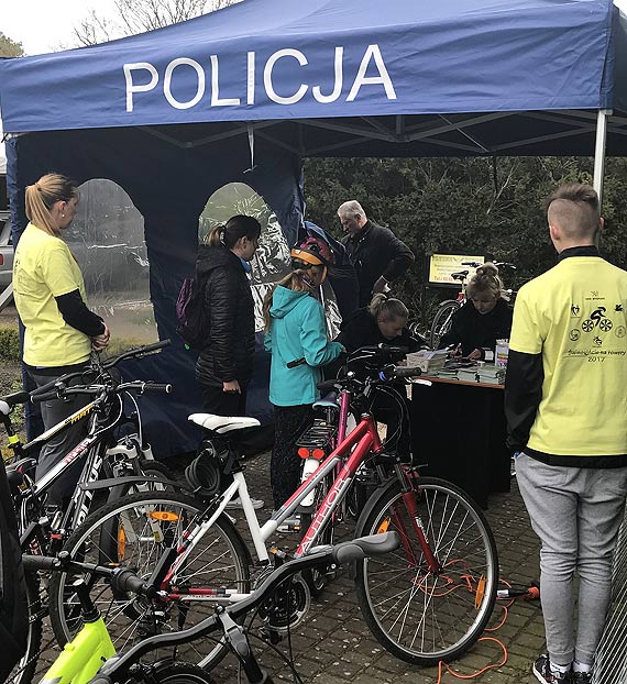 Świnoujscy policjanci na Masie Krytycznej