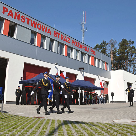 Strażacy świętowali swój dzień! Były awanse i odznaczenia!