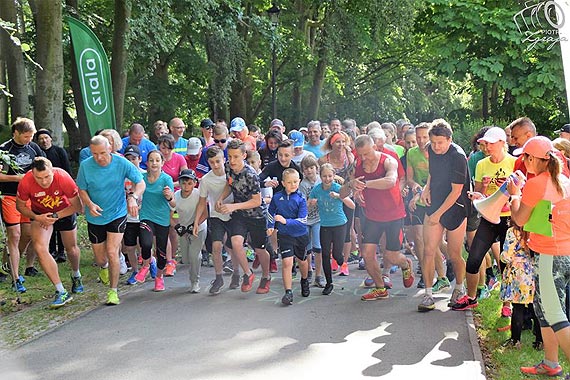 Gwarnie i wesoło na parkrunie