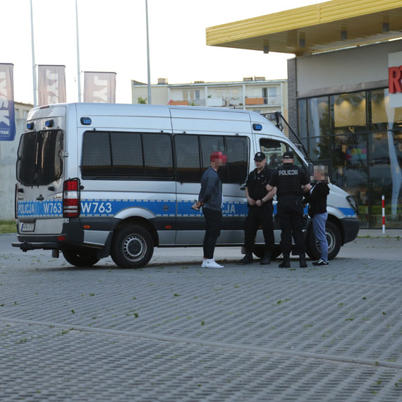 Klient pokłócił się ze sprzedawcą. Musiała interweniować policja