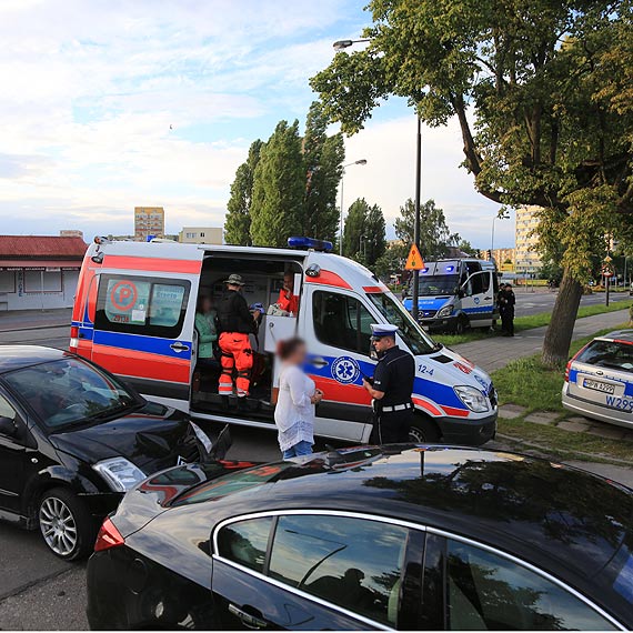 Policjantka zostaa zaatakowana podczas kontroli drogowej. Agresywna Niemka prawdopodobnie bya pod wpywem alkoholu. Zobacz film!