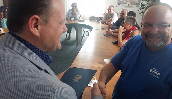 Za album o Świnoujściu. Wyróżnienia dla naszych pasjonatów