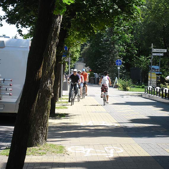 Niebezpieczna ścieżka rowerowa przy Żeromskiego