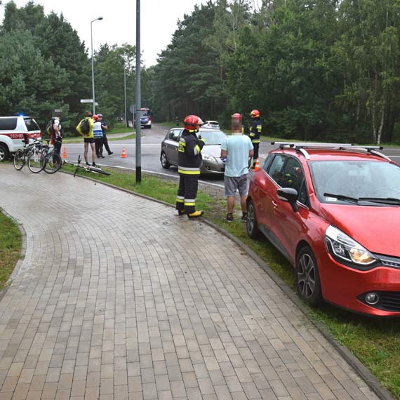 1 osoba poszkodowana w wypadku na ulicy Pomorskiej w Przytorze. Kierowca renault wjechał w rowerzystkę!