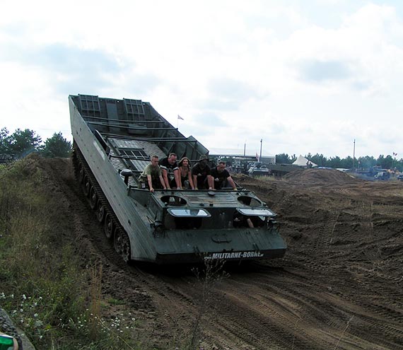 XIV Międzynarodowy Zlot Pojazdów Militarnych Borne Sulinowo