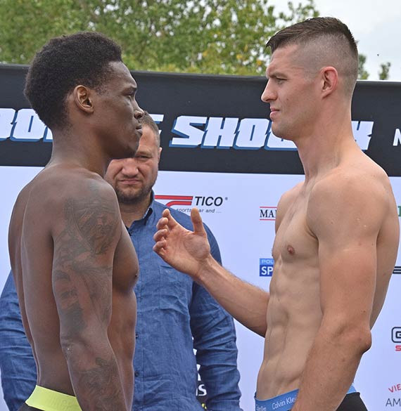 Ceremonia waenia przed gal Seaside Boxing Show w Midzyzdrojach! Zawodnicy spojrzeli sobie gboko w oczy