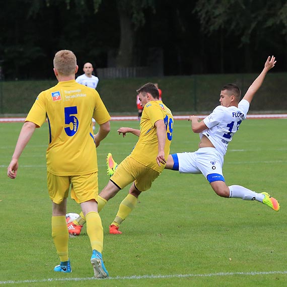 Rutyna przegrała z młodością. Flota - Stal Szczecin 1-3 (0-2)