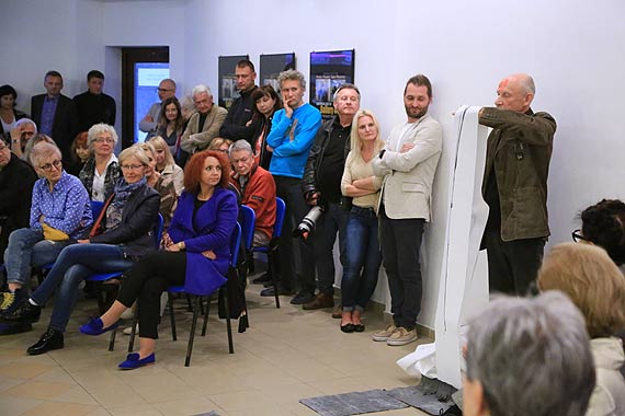 Galeria Miejsce sztuki 44 pene widzw podczas pokazu performance grupy z Korei. Zobacz film!