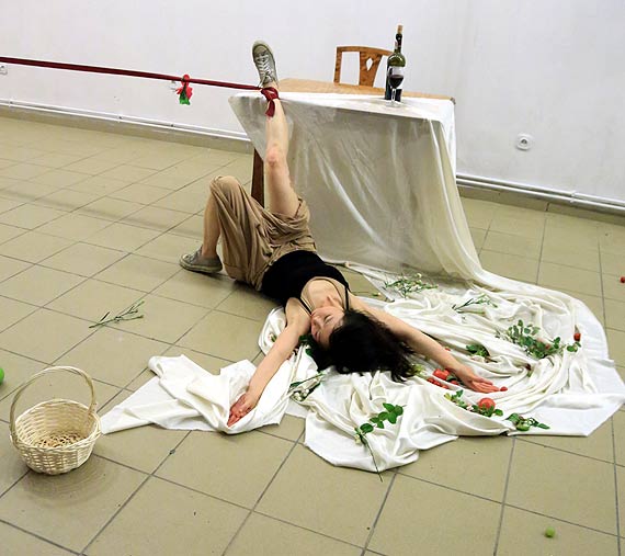 Galeria Miejsce sztuki 44 pene widzw podczas pokazu performance grupy z Korei. Zobacz film!