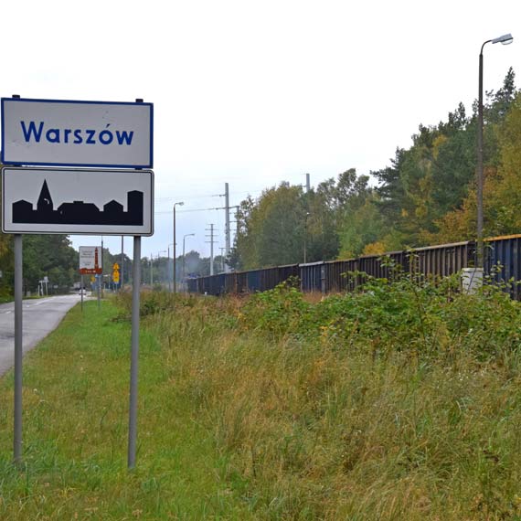 Do winoujcia wjecha pocig towarowy z siark! Zobacz film!