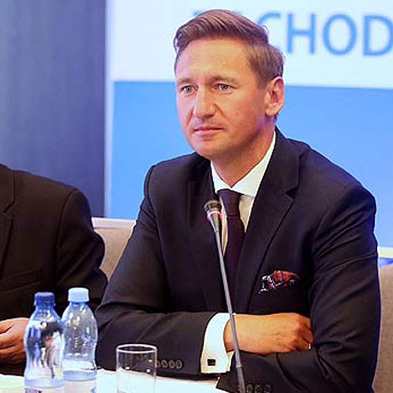 Olgierd Geblewicz: PiS nie kryje ju nawet, e chodzi o skok na stoki i na kas w funduszach