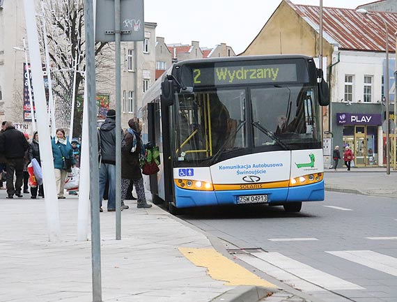 W dniu Wszystkich witych pojedziecie autobusem za darmo!