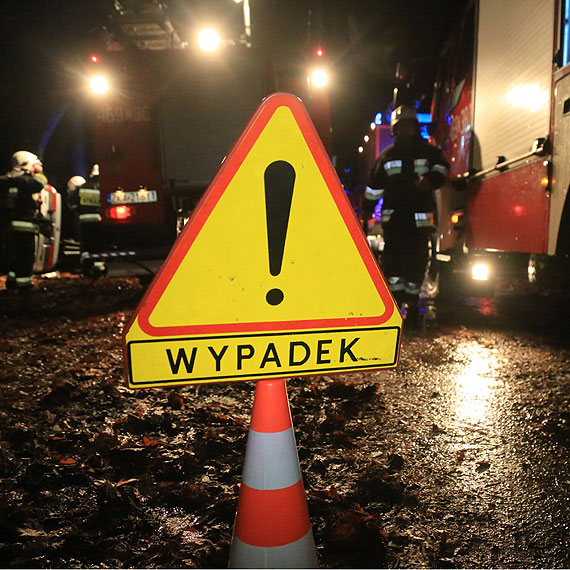 miertelny wypadek midzy Midzyzdrojami a Wisek! Nie yje 30 - letni kierowca opla, ranna zostaa te 22- letnia mieszkanka winoujcia!