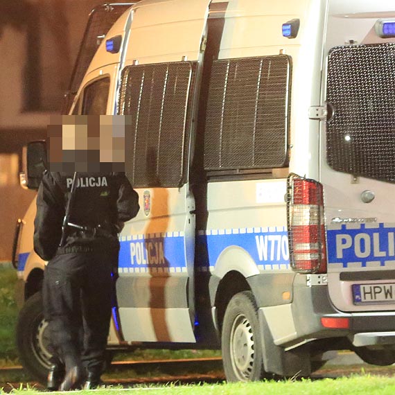 Z noem kuchennym na policjantw! 32 - latek moe spdzi nawet 10 lat za kratkami! 